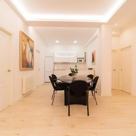 Gran Via Dona Casilda Park By Next Stop *