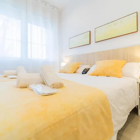 Apartament Gran Via Dona Casilda Park By Next Stop