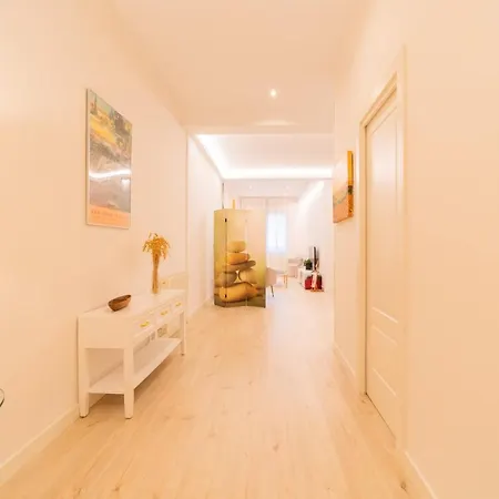 Апартаменты Gran Via Dona Casilda Park By Next Stop Бильбао