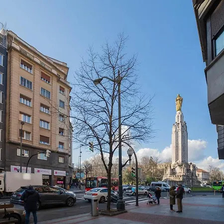 شقة Gran Via Dona Casilda Park By Next Stop